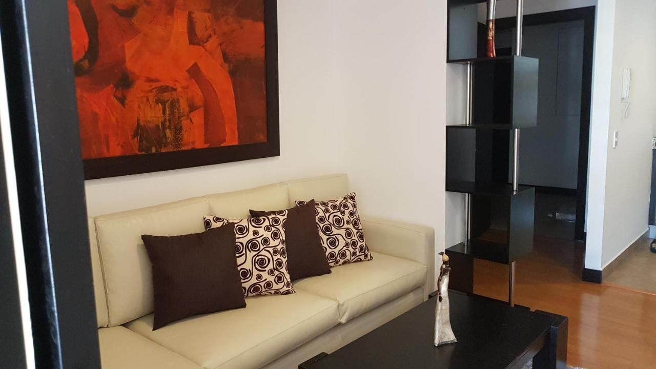Deluxe Apartment Metroplaza Quito Exteriör bild